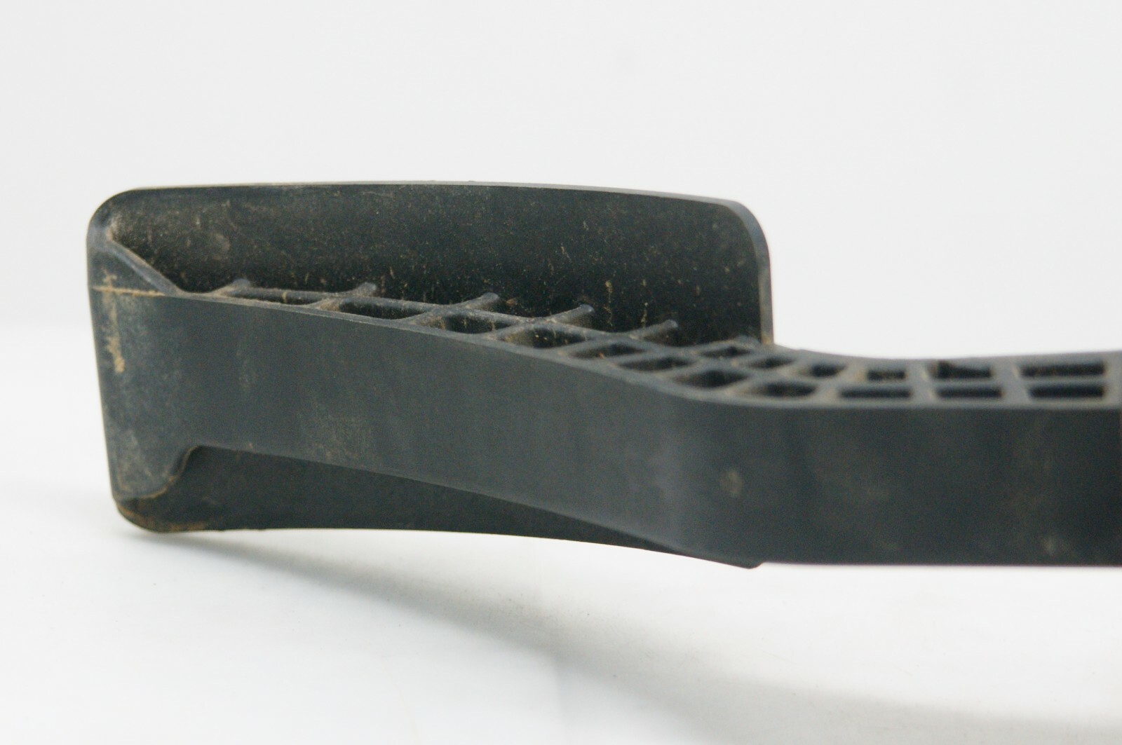 08-10 Ford F250 F350 F450 F550 6.4 Diesel Throttle Accelerator Pedal OEM 935