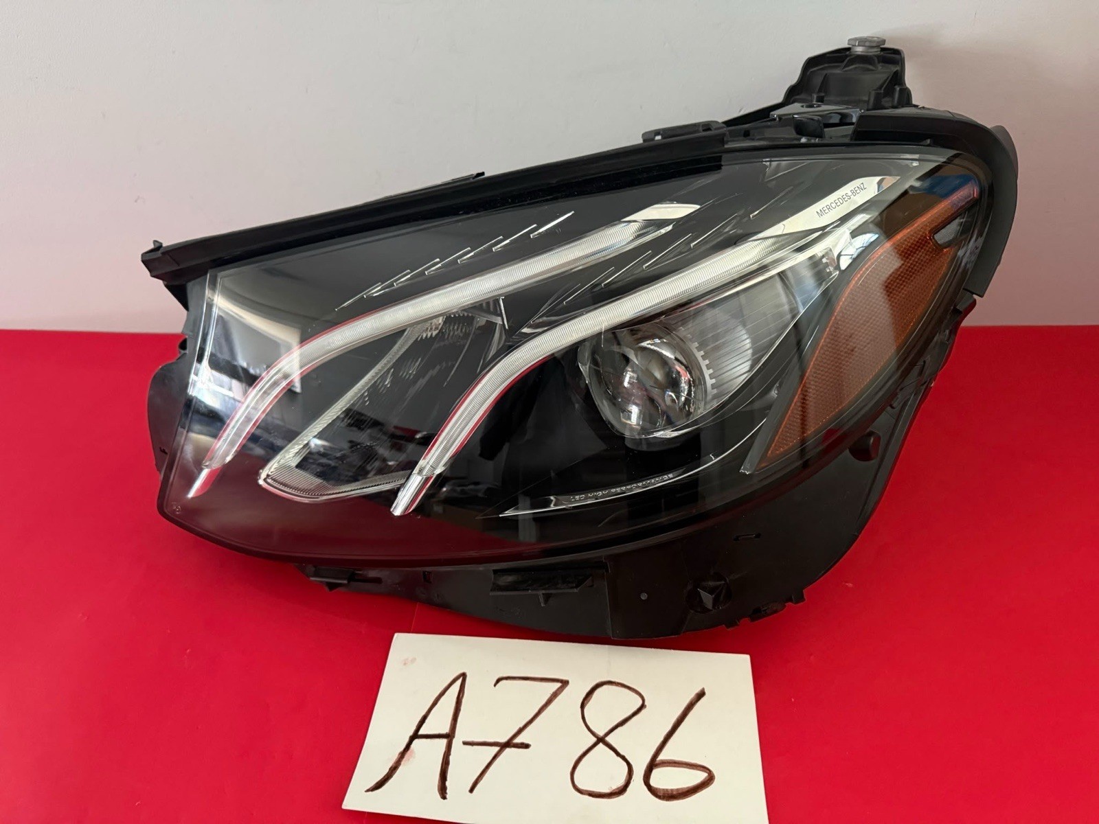 Mint !2017-2020 Mercedes Benz E-Class W213 Left Single Beam LED Headlight OEM786