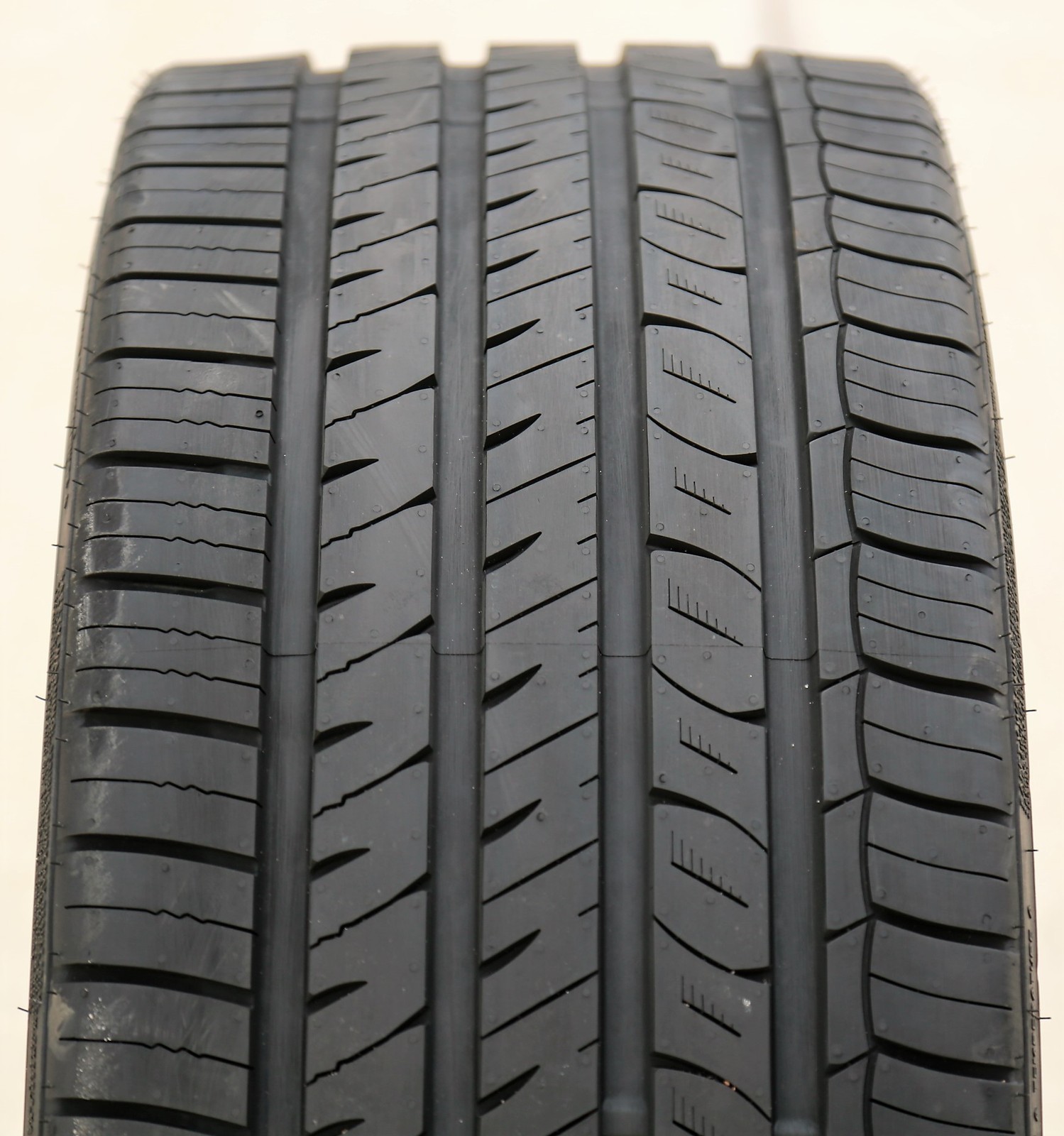 2 Tires Evoluxx Capricorn UHP 255/30R24 97W XL A/S All Season High Performance