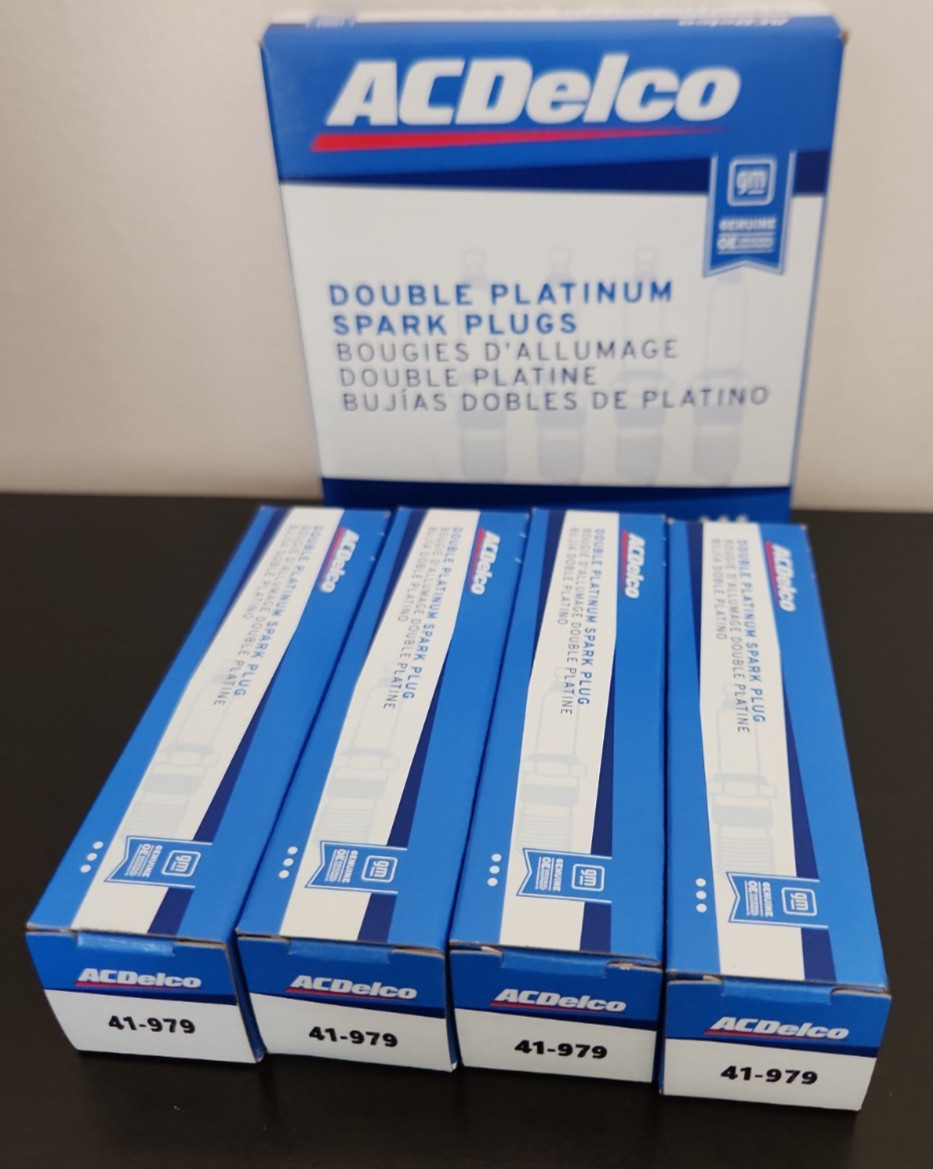 ACDelco 41-979 Double Platinum Spark Plugs 4-Pack GM OEM NEW