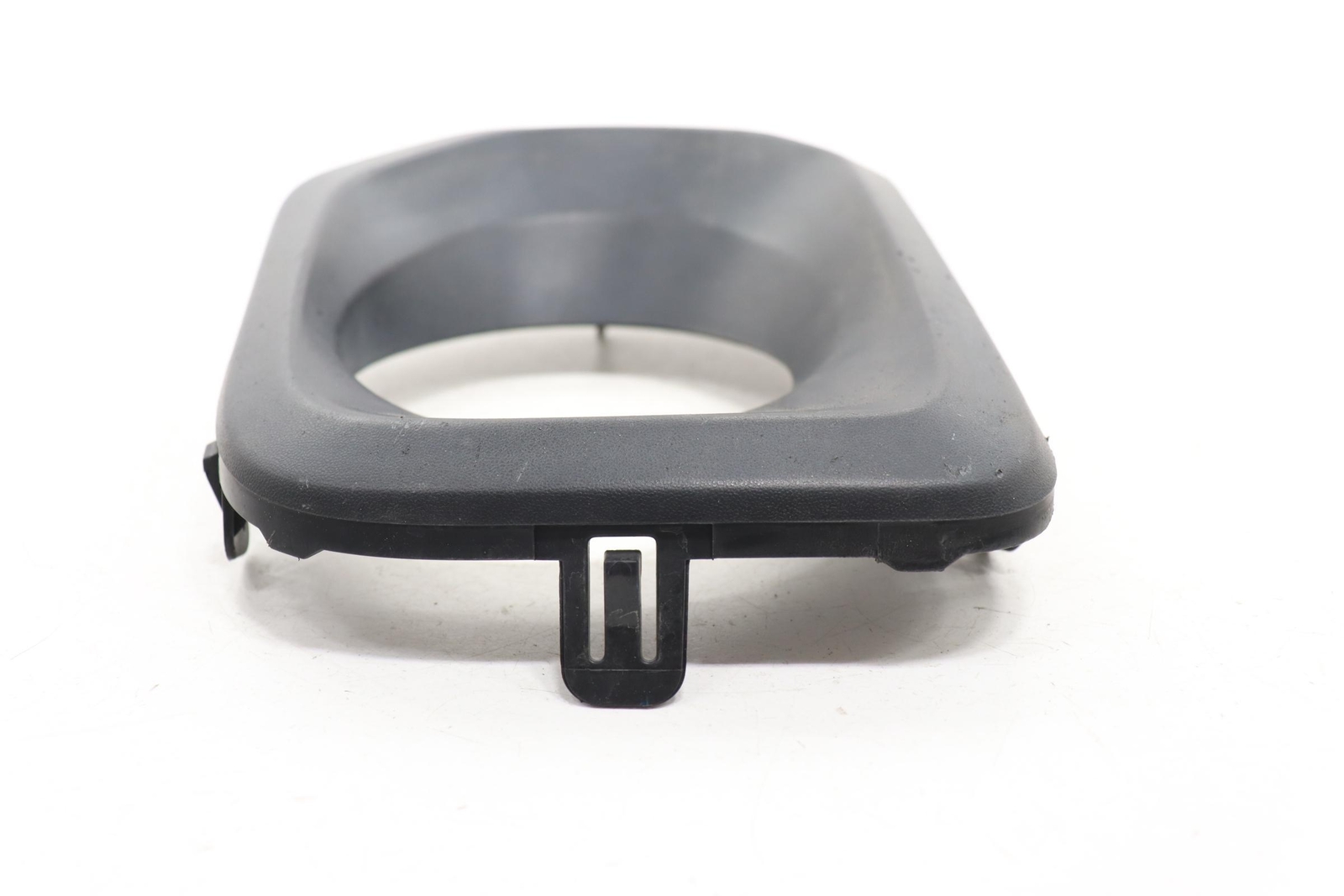 2016 – 2023 TOYOTA TACOMA FRONT LEFT SIDE FOG LIGHT LAMP COVER OEM 5212804020