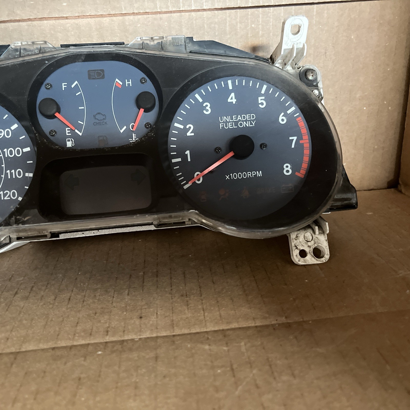 1997 Toyota RAV4 Speedometer Instrument Cluster 106K Miles 83800-42040