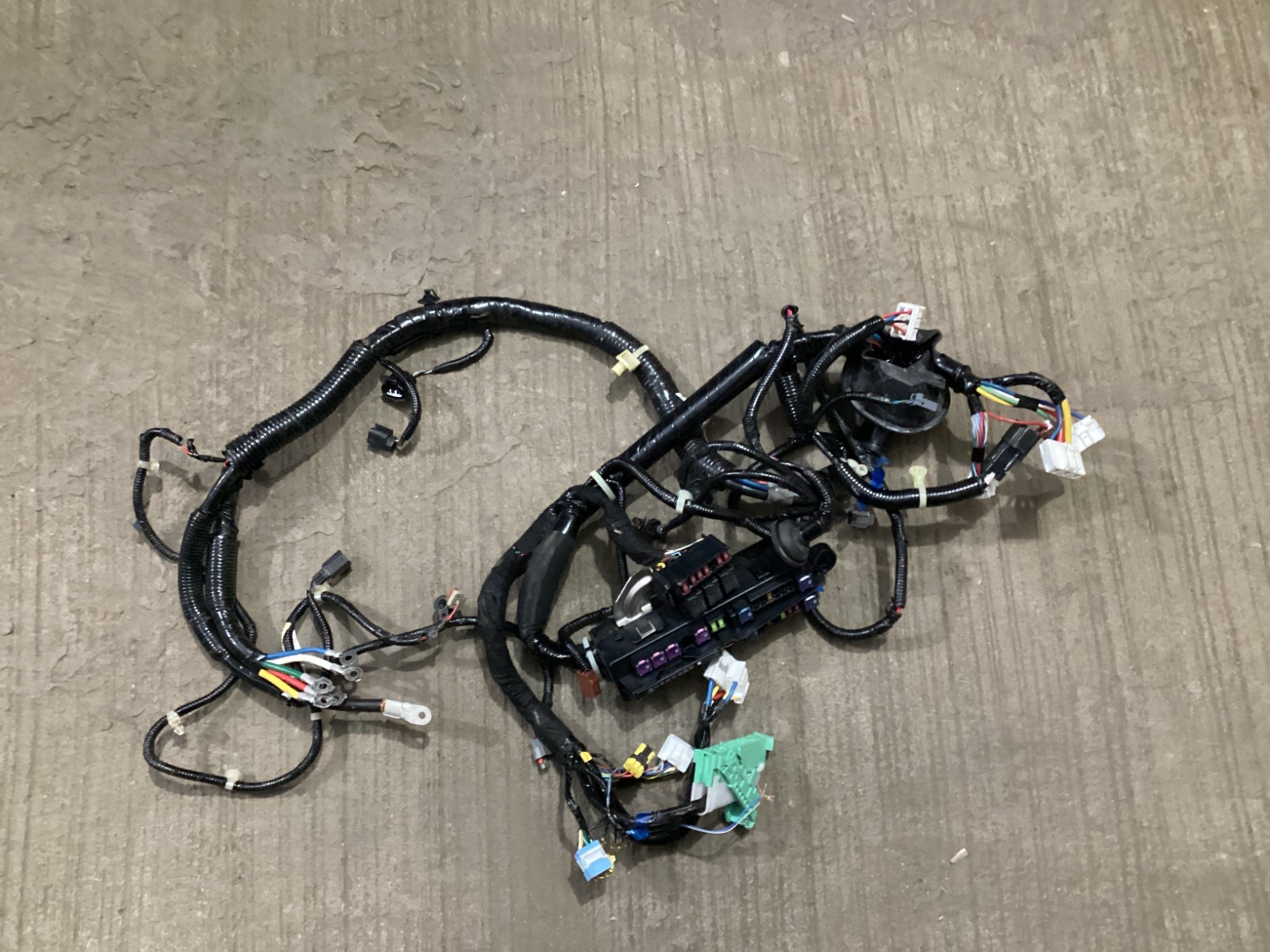 2018-2024 Honda Odyssey Engine Bay Wire Harness OEM