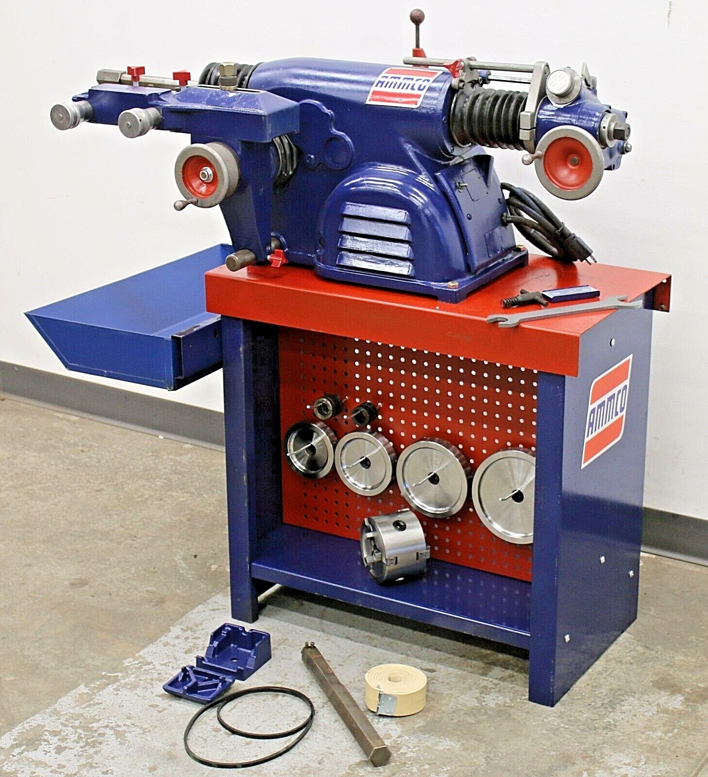 Ammco 4000 Disc & Drum Brake Lathe Loaded w/ 3-Jaw Double Chuck Adapter Kit