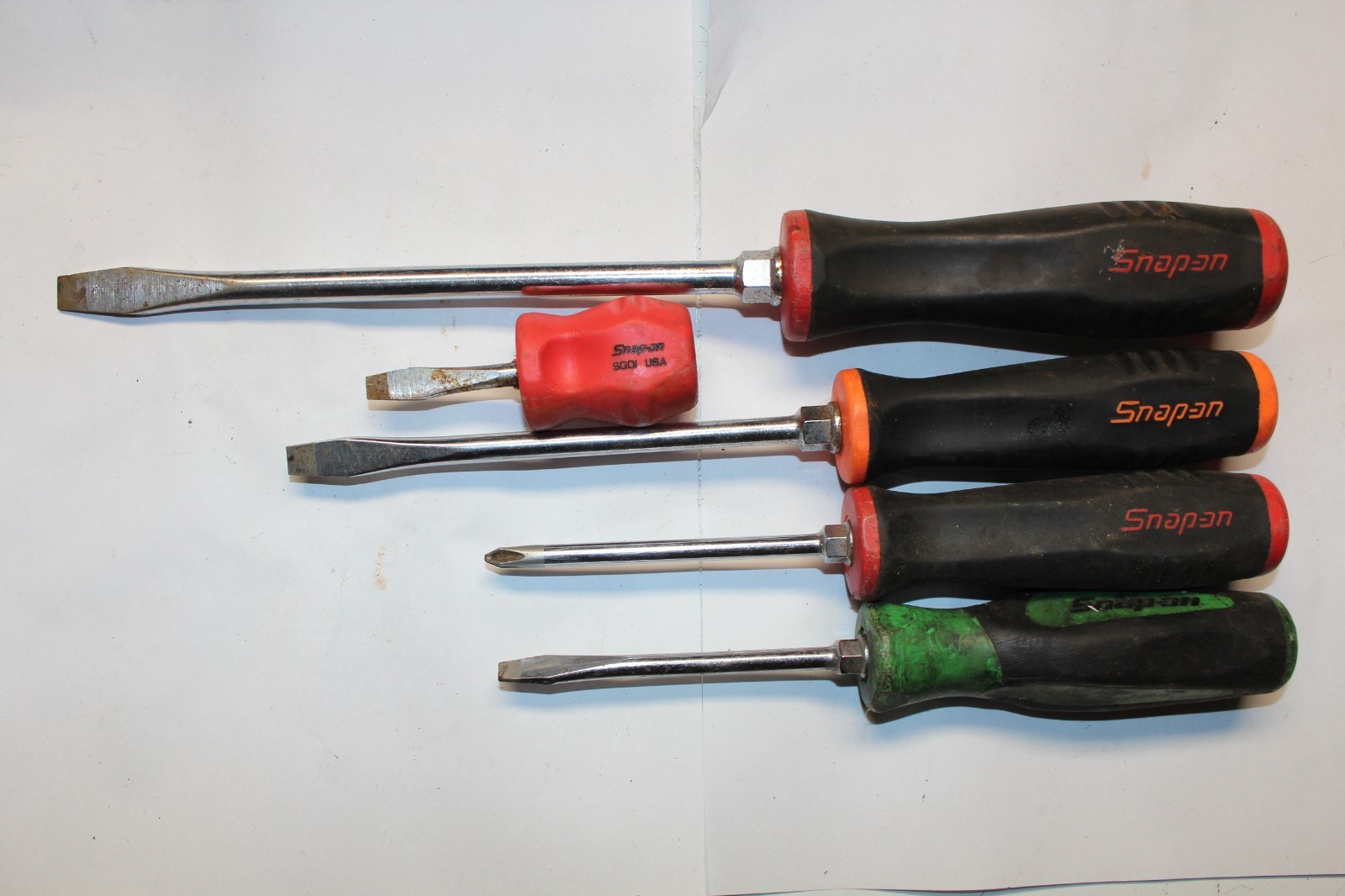 Snap-on Tools RED, ORANGE, GREEN HANDLE MIX SCREWDRIVER LOT 5pcs USA