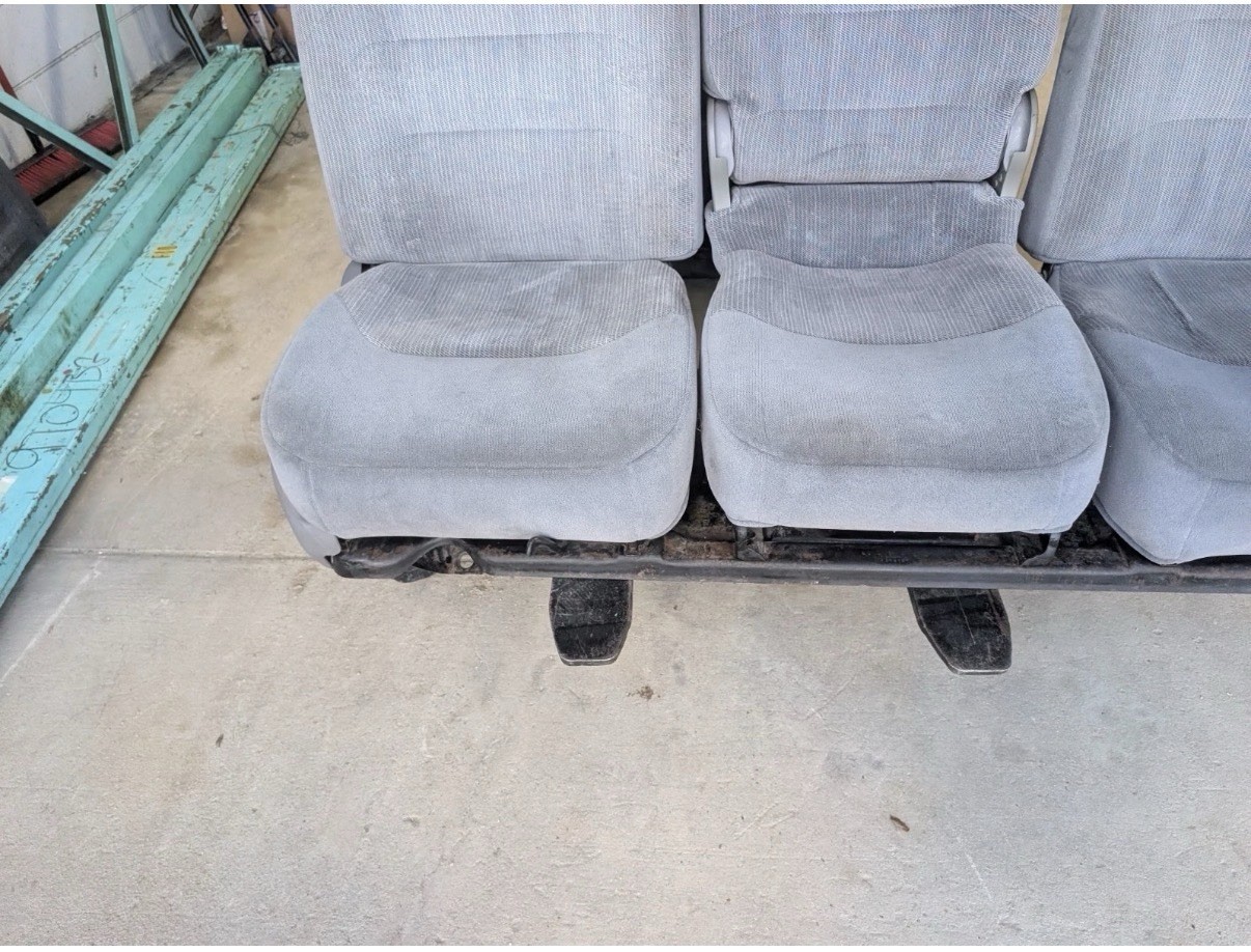 1992-1997 Ford F-150/F-250/F-350 OBS 40/20/40 Grey Regular Cab Seats and Pan