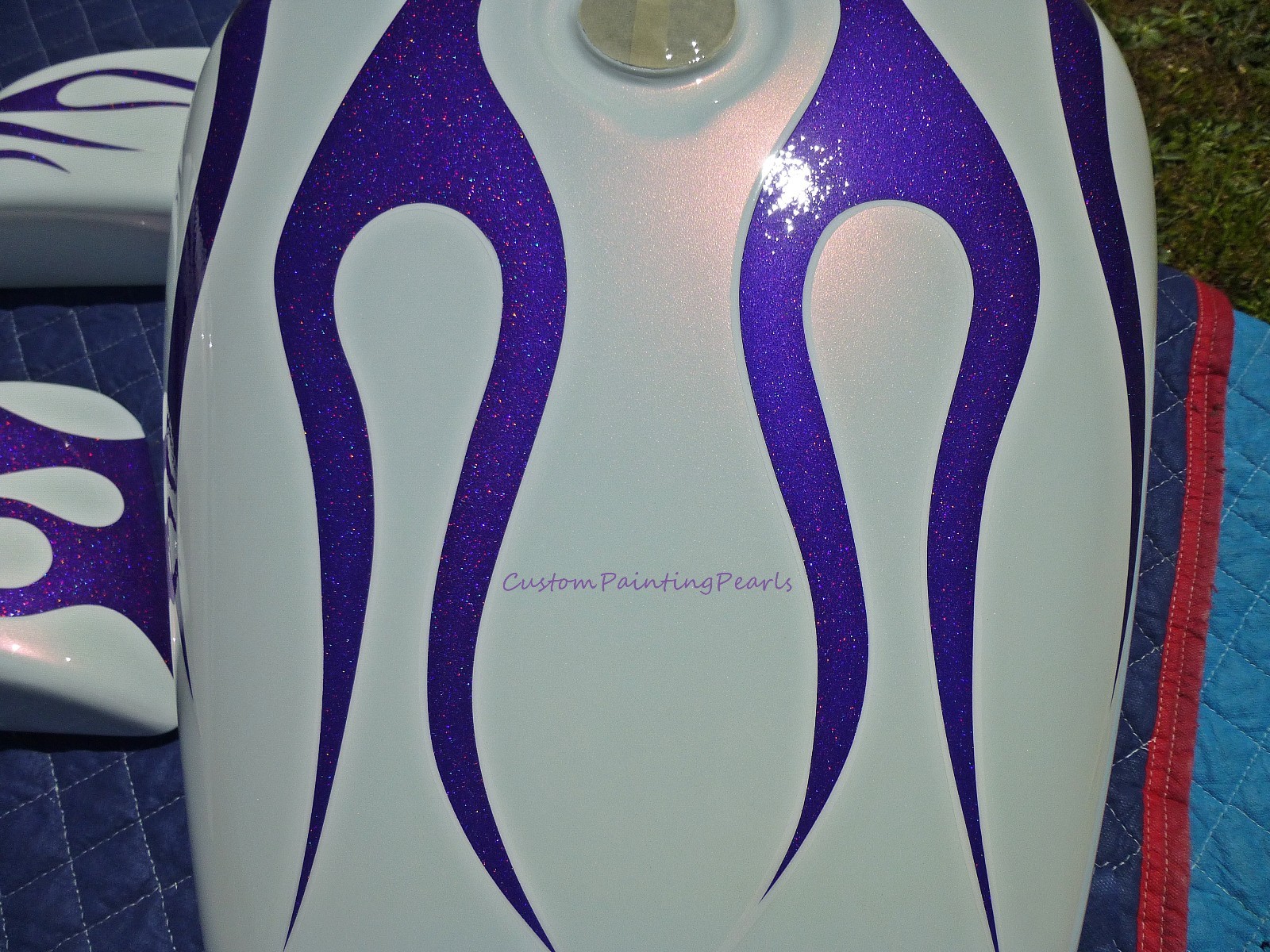 25g DEEP PURPLE metal flakes .004″ Kandies PPG Holographic paint HOK