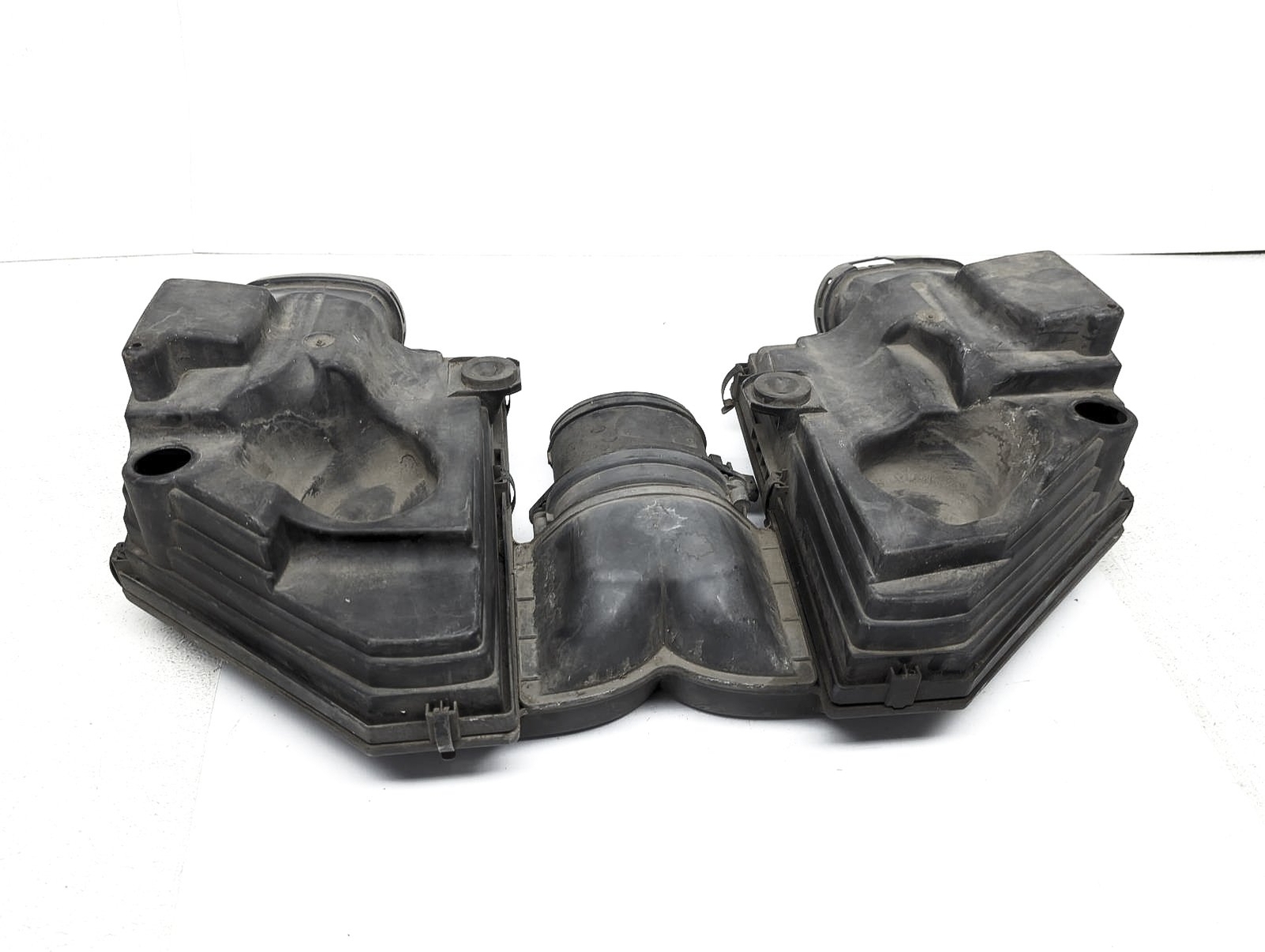 2007-2008 Bmw X5 4.8L V8 Upper Air Intake Cleaner Filter Box 13-71-7-558-730