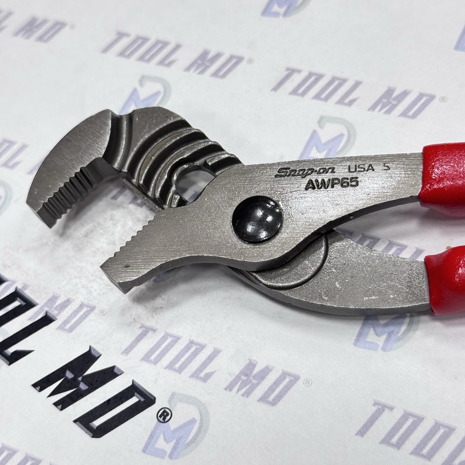 Snap-on Tools USA NEW RED 7″ Adjustable Joint Channel Lock Pliers AWP65
