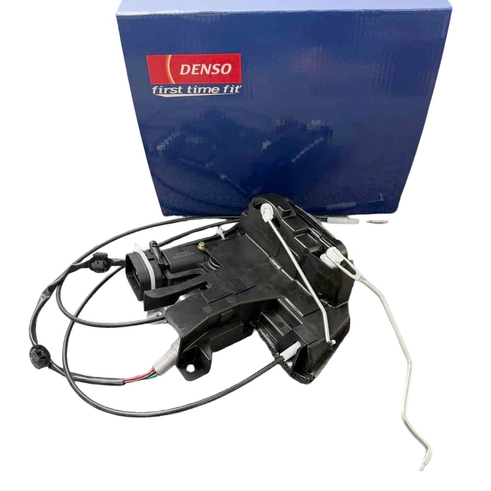 69030-0C010 Front Right Side Power Door Lock Actuator For 00-06 Toyota Tundra