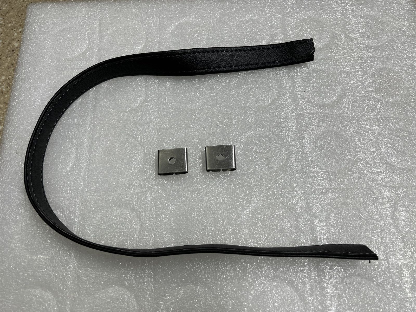 HONDA CL CB SL YAMAHA SUZUKI KAWASAKI SEAT STRAP BUCKLE (BLACK) (#*-266)