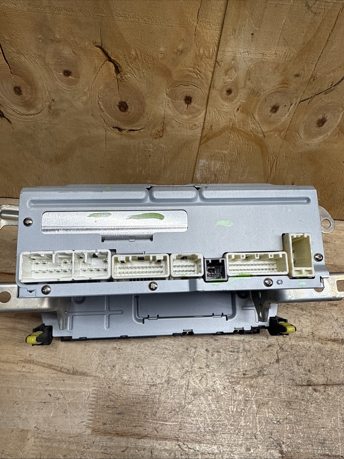 *PARTS ONLY* 2014-2018 Toyota Corolla Radio CD player Display screen 86140-02050