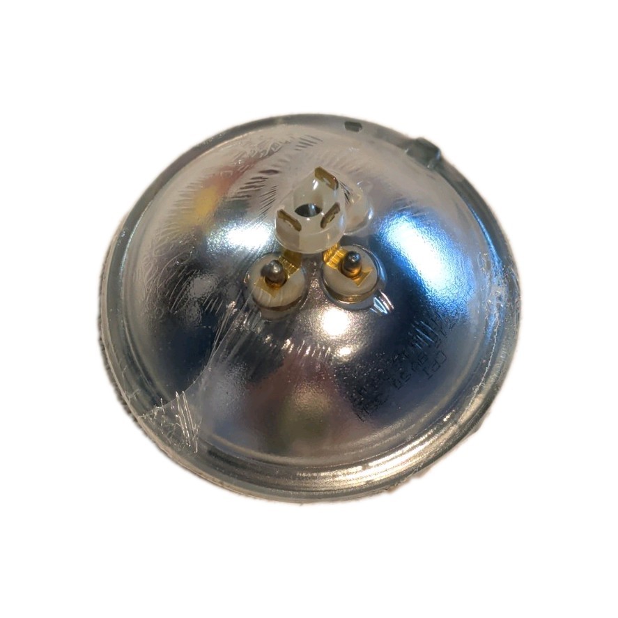 5-3/4″ Sealed Beam Halogen Headlight Bulb Harley FX XL FLT H4467 67698-81A
