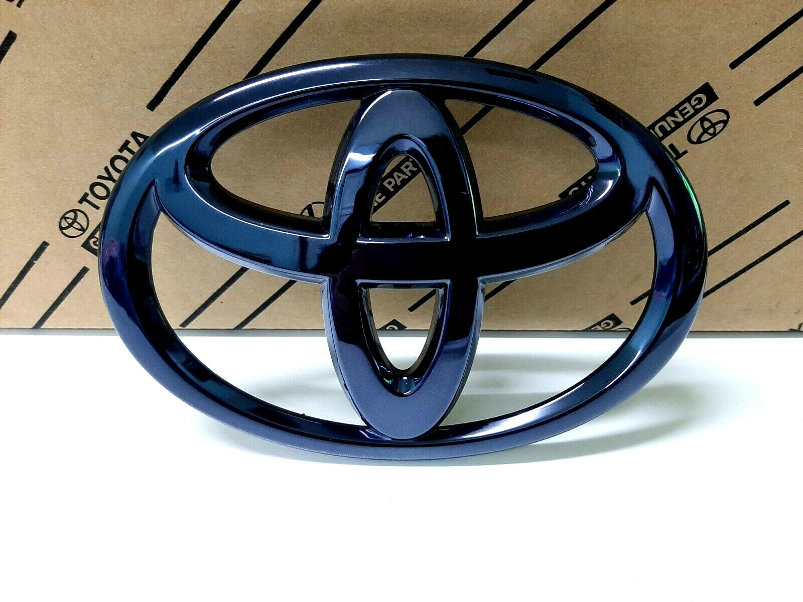 TOYOTA BLACK PIANO 14 CM LOGO EMBLEM BADGE FOR TOYOTA COROLLA ALTIS VIOS YARIS