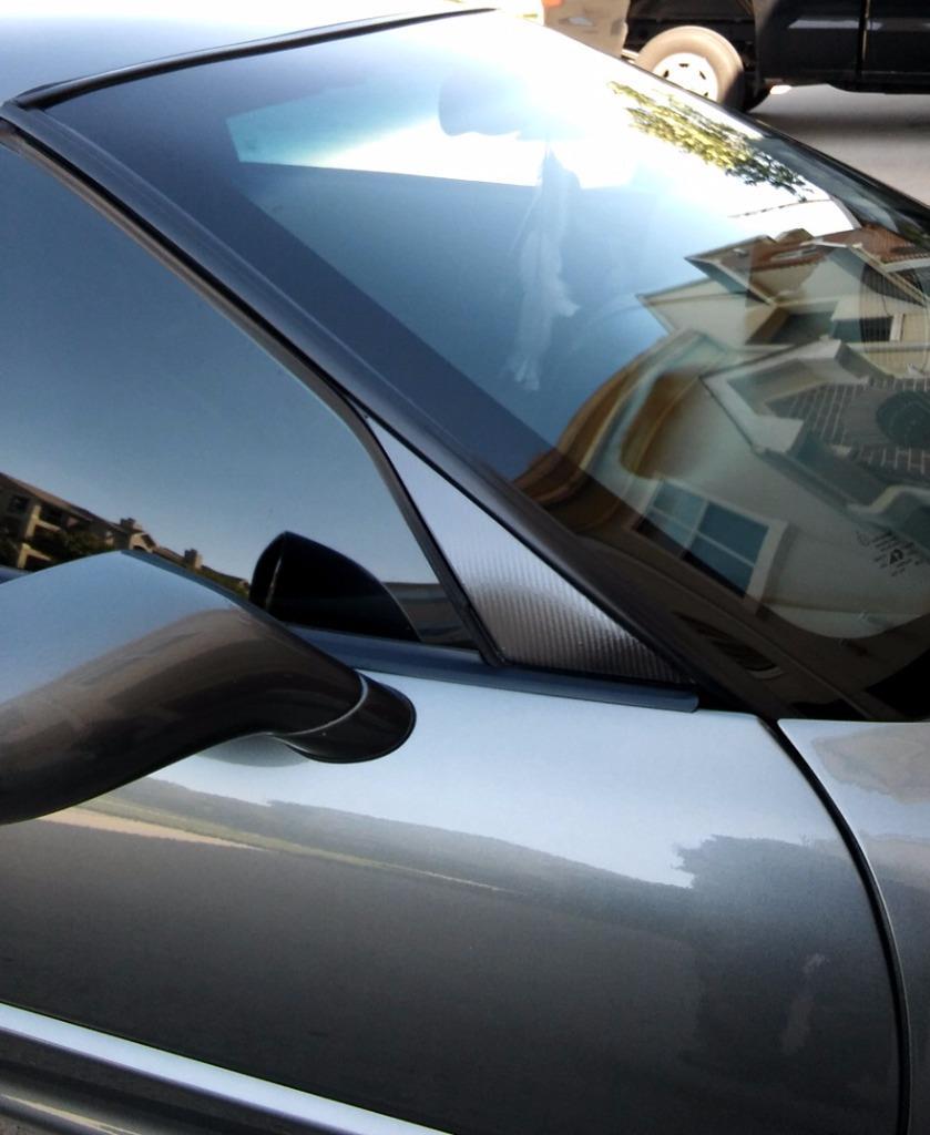 A PILLAR Black Gun Metal2 CARBON FIBER Vinyl (Fits Chevy CORVETTE C5 1997-04)