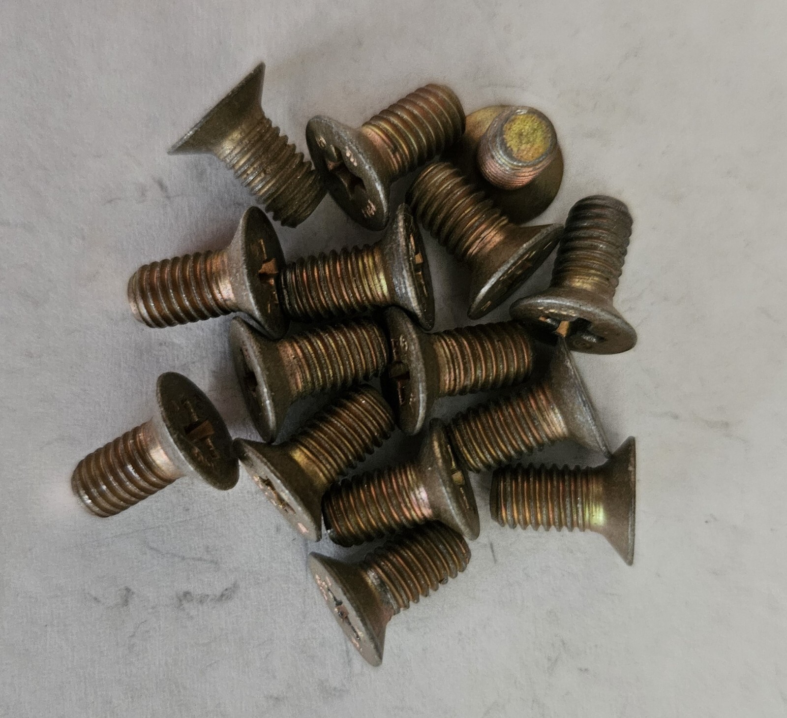NAS7403-1 100 Degree Flat Head Close Tolerance Screw 10-32 x 3/8″ Bag of 15 Ea.