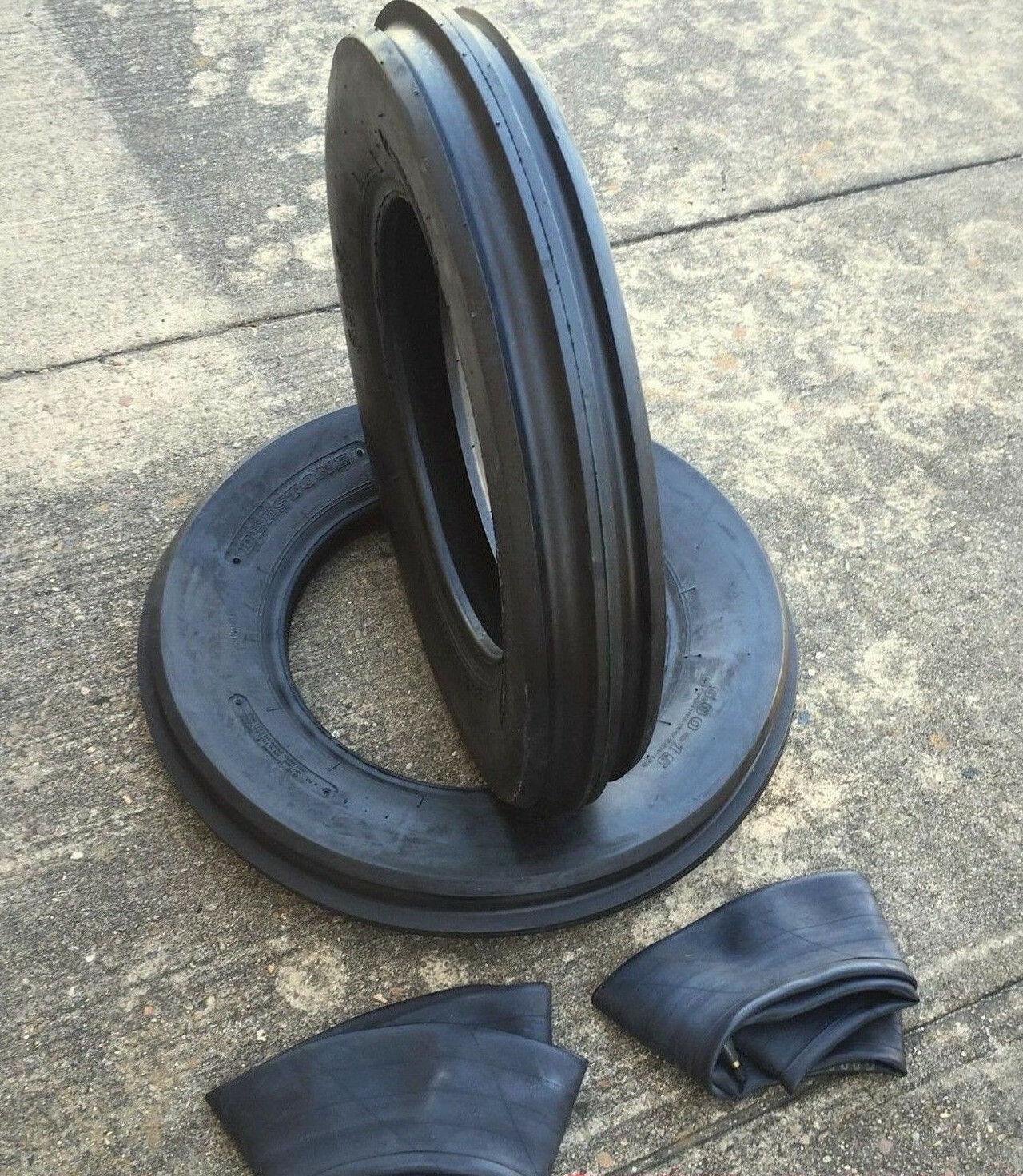 TWO 500X15,500-15,5.00X15,5.00-15 JOHN DEERE 3 Rib Tractor Tires w/Tubes