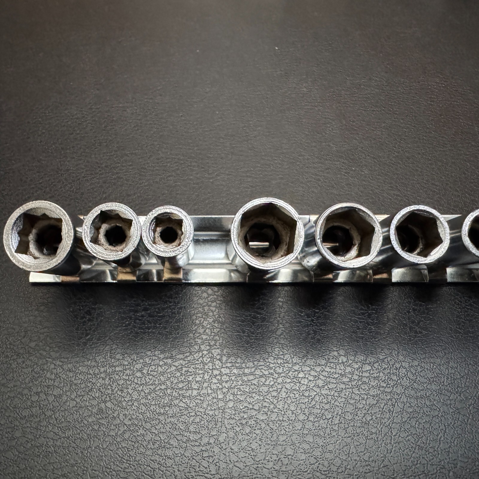 Wright Tool USA 1/4 Drive Socket Set 16pc Ratchet Extension Breaker Bar 6PT 10PT