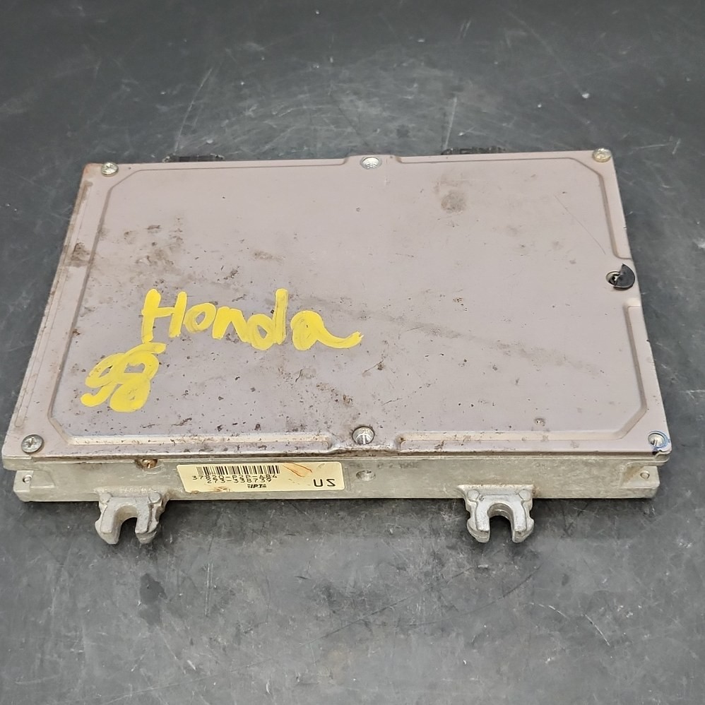 OEM 98 Engine Computer At ECM PCM ECU 37820-P2P-A84 Used