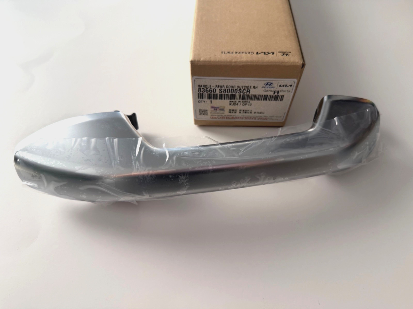 Genuine OEM Rear Door Handle RIGHT 83660-S8000SCR for 2020-22 Hyundai Palisade