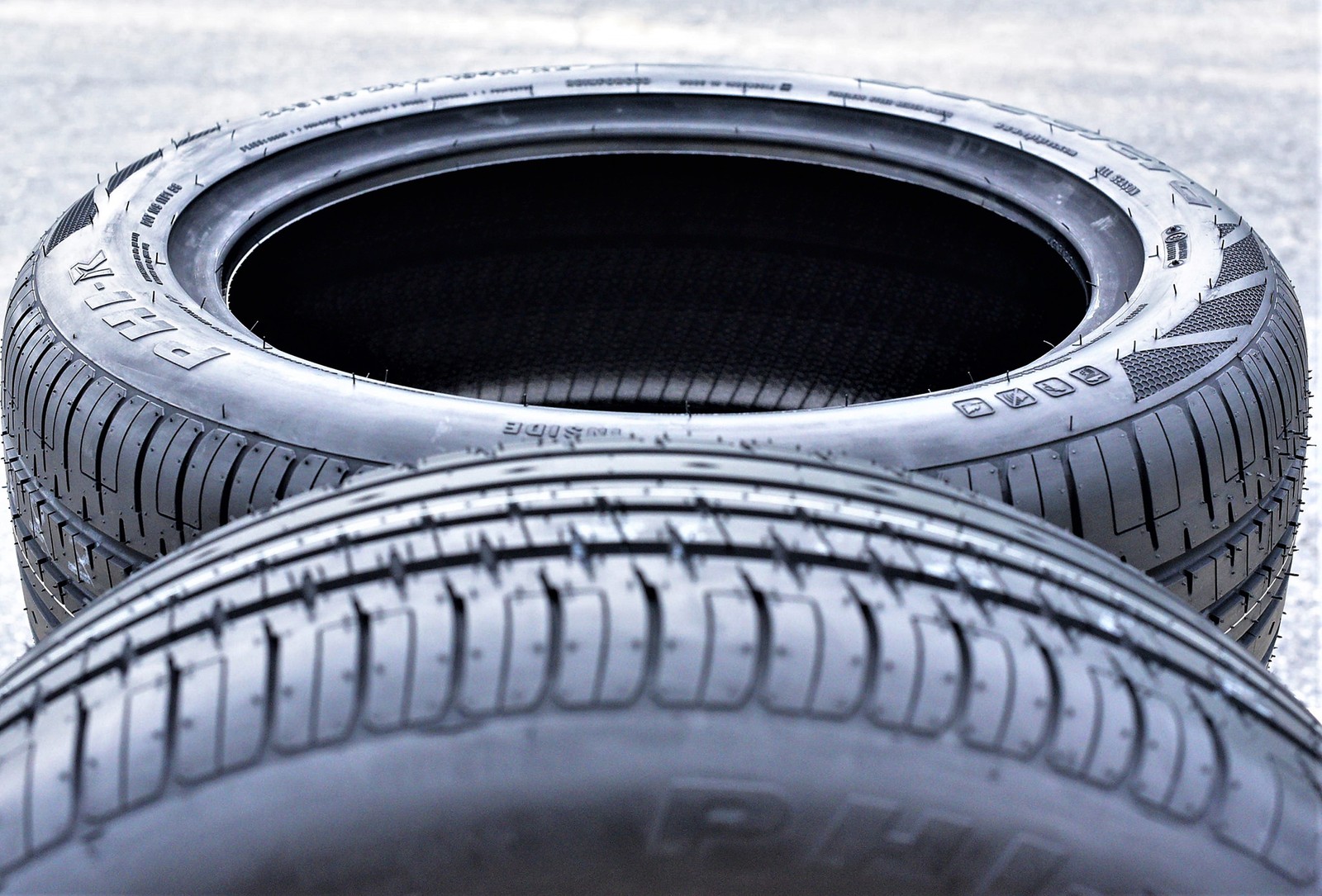 Tire 165/40R17 Accelera Phi-R AS A/S Performance 72V XL