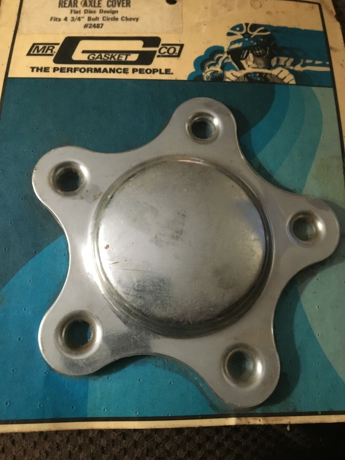 VINTAGE Mr. Gasket #2487 Pair Rear Axle Cover Flat 4 3/4 Bolt Circle GM Chevy