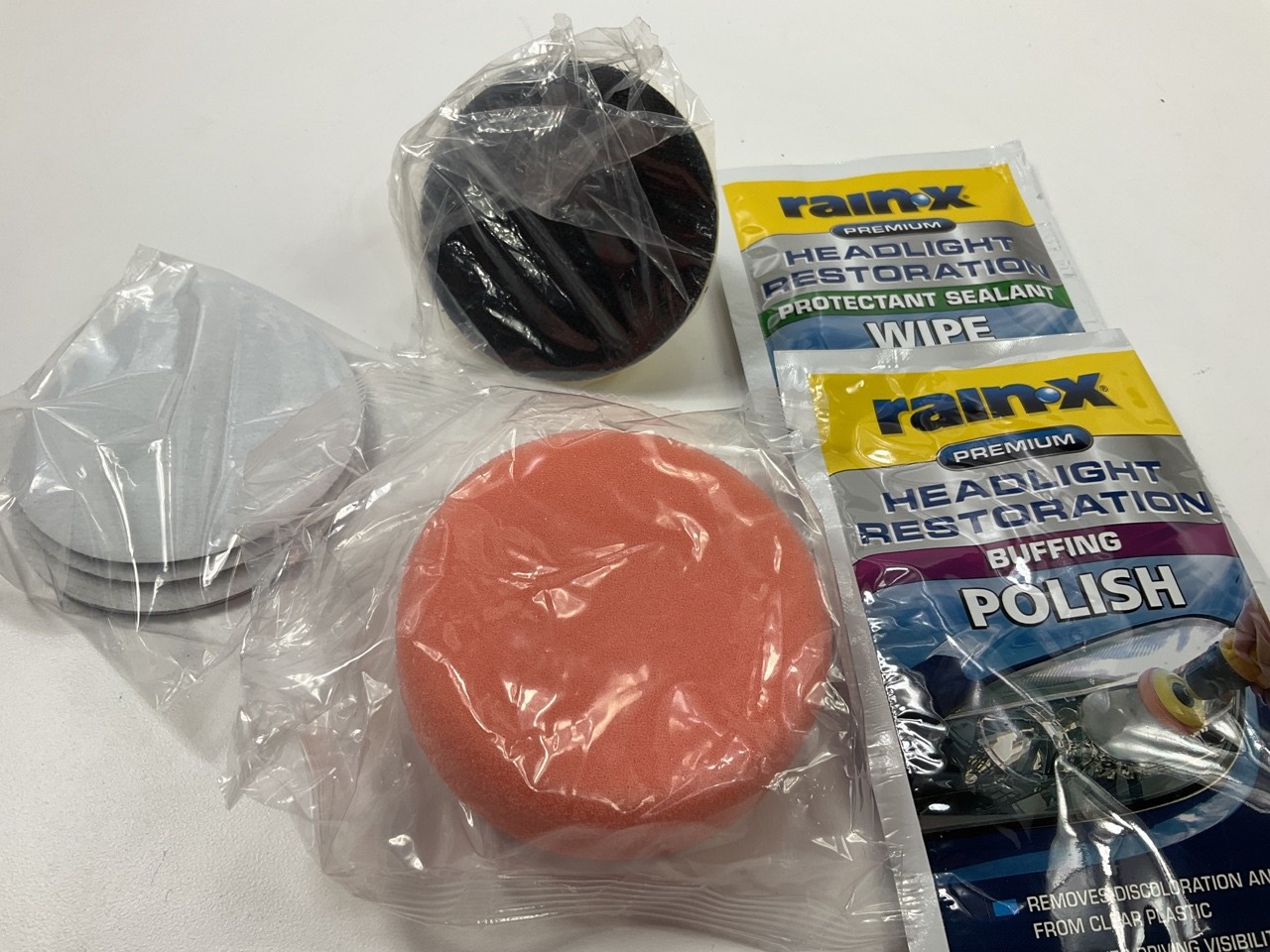 Rain-X 610153 Premium Headlight Lamp Restoration Kit Cleaner Polish Restorer