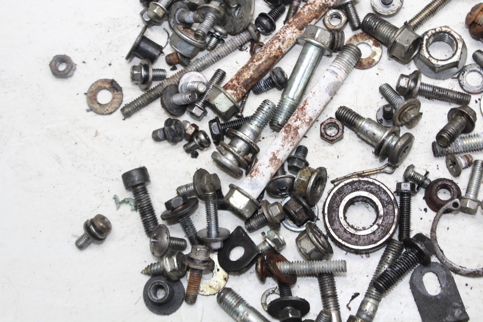09-10 KAWASAKI KLX250SF PARTS & HARDWARE LOT