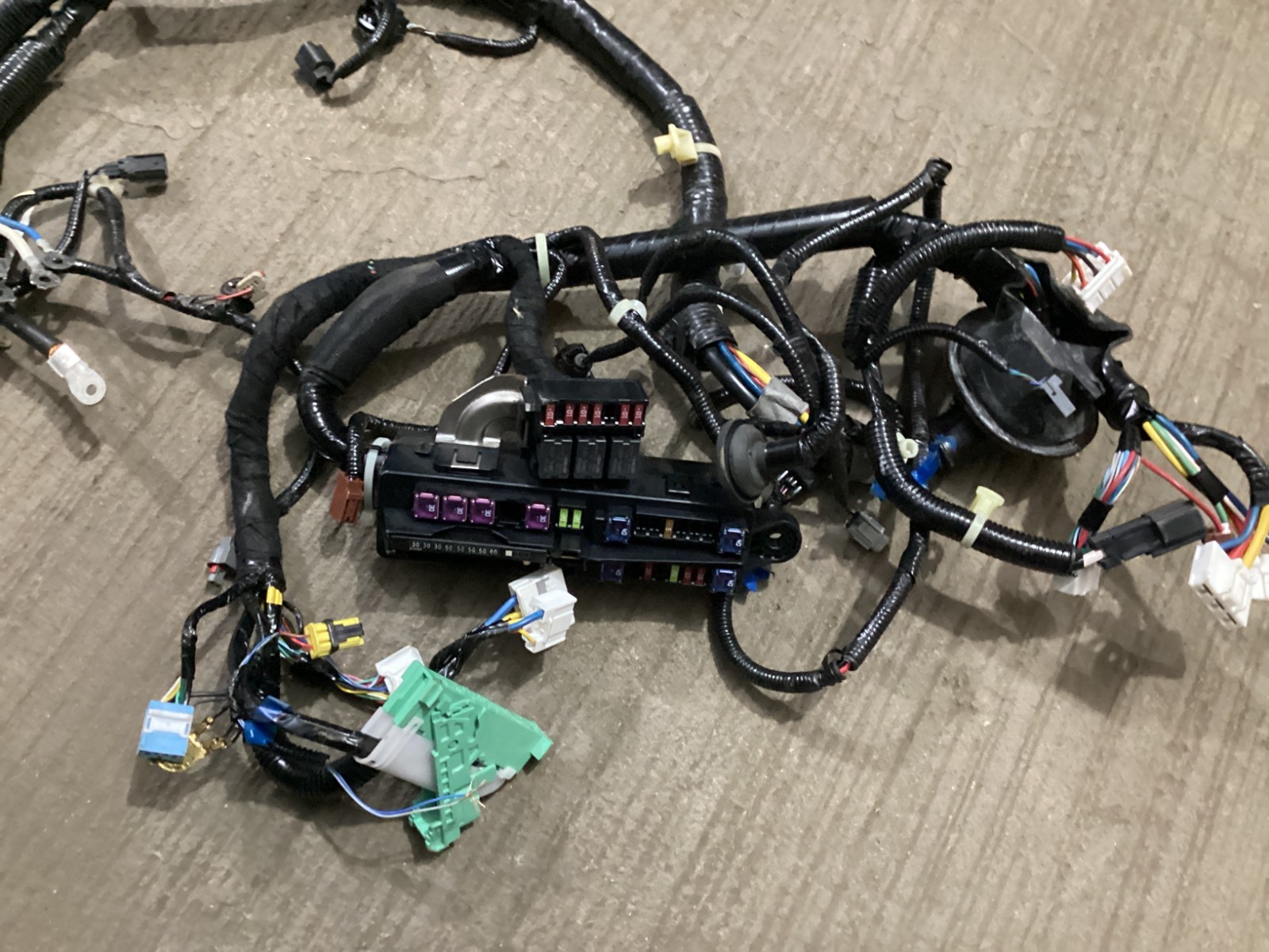 2018-2024 Honda Odyssey Engine Bay Wire Harness OEM