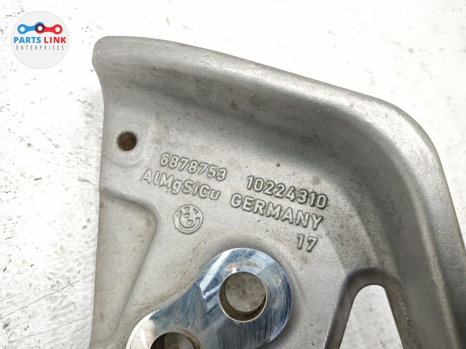2019-25 BMW X5 G05 AWD FRONT ENGINE CRADLE SUBFRAME LEFT CRASH WEDGE SUPPORT OEM