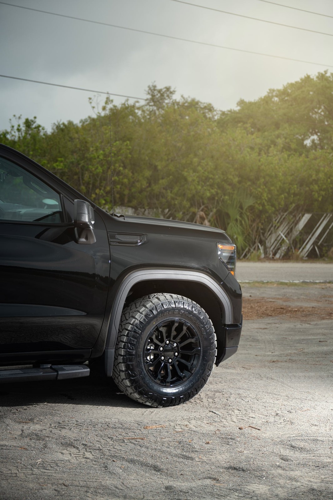 18×8.5 Black 5909 Rim Fits 1999-2021 GMC Yukon Sierra AT4 style