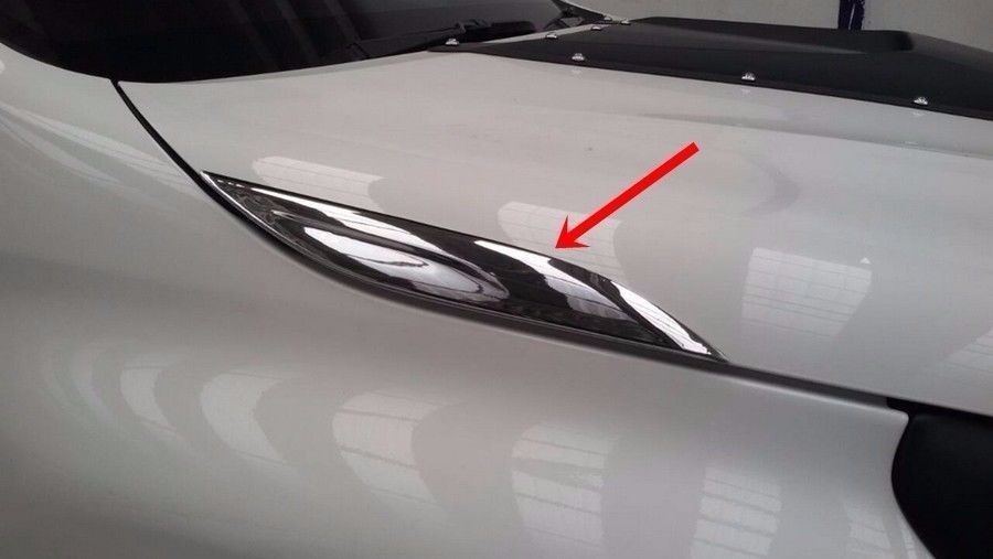 CHROME HOOD GARNISH TRIM FOR TOYOTA HILUX REVO2015-17 SIZE 22.5cm