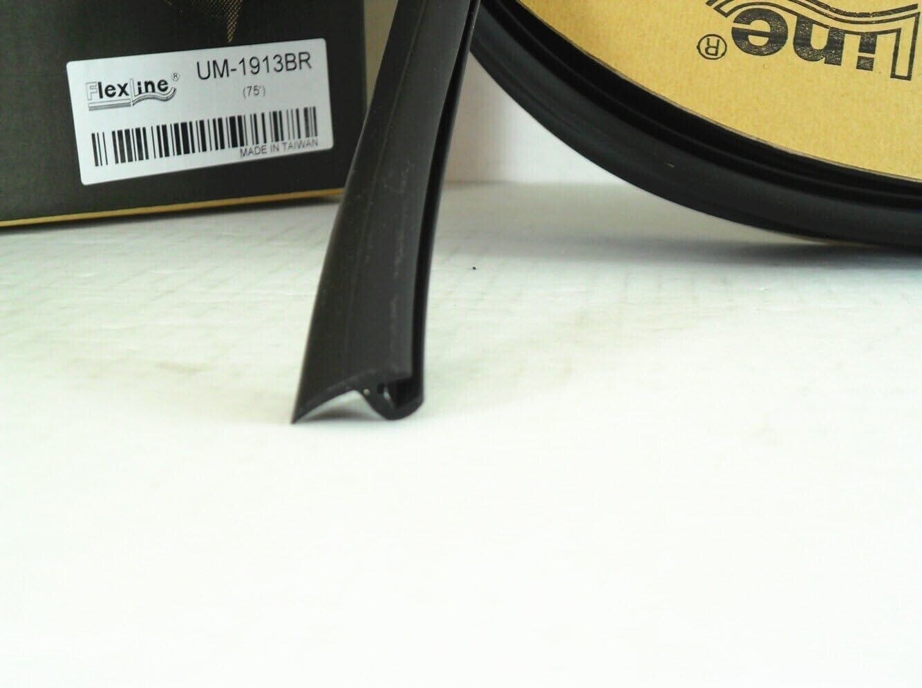 Flexline Windshield Auto Glass Universal Molding Flexible Trim Rubber 19mm 15 FT