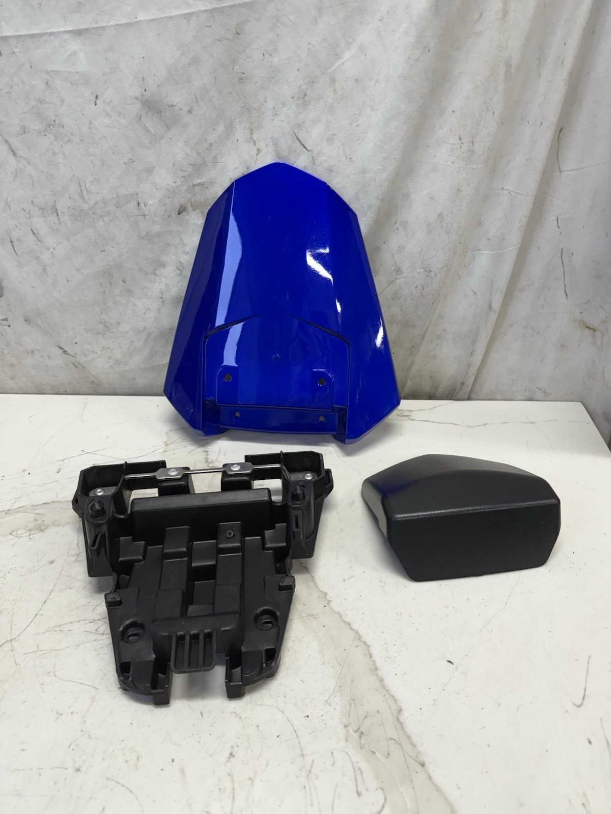 2008-2016 Yamaha R6 YZFR6 Rear Seat Passenger Pillion 08 09 10 11 12 13 14 15 16
