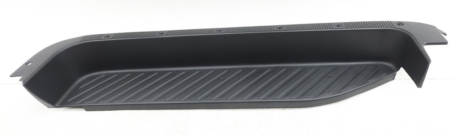 NEW OEM Ford Rear Right Door Interior Sill Plate F7UZ-1513228-AAA E-Series 97-14