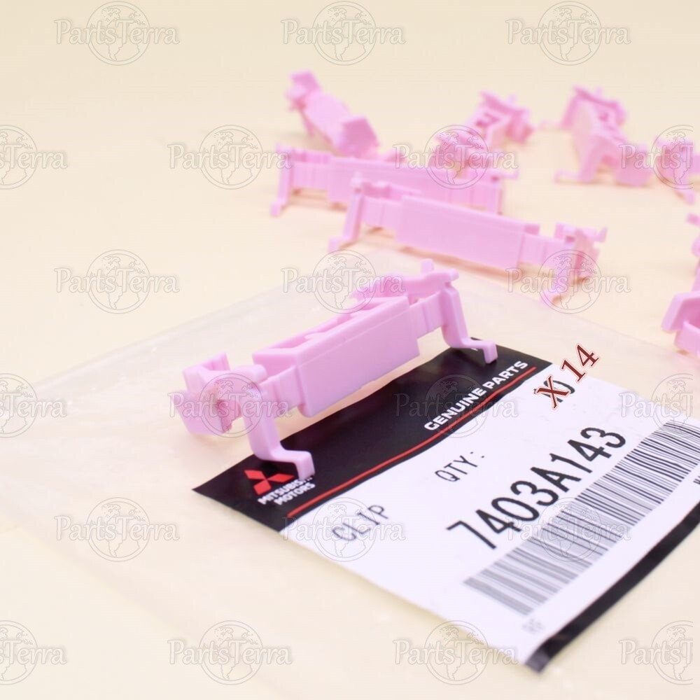 NEW GENUINE MITSUBISHI LANCER PINK PLASTIC DRIP ROOF MOLDING CLIPS 7403A143 -x14