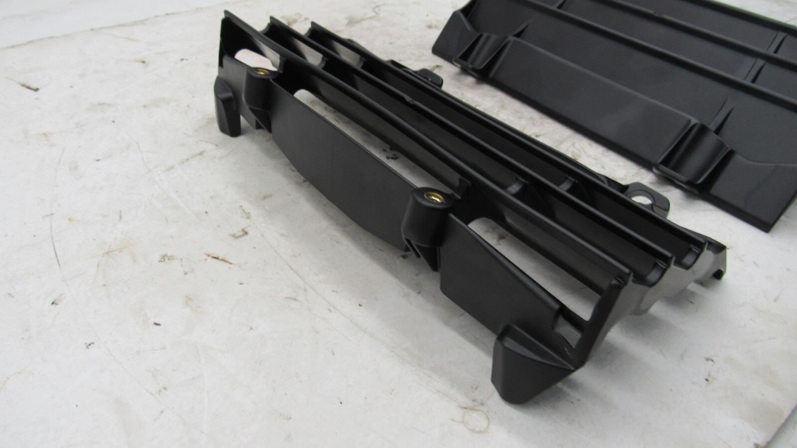 2020 HUSQVARNA FE350S FE350 S OEM LEFT & RIGHT RADIATOR PROTECTOR GUARDS