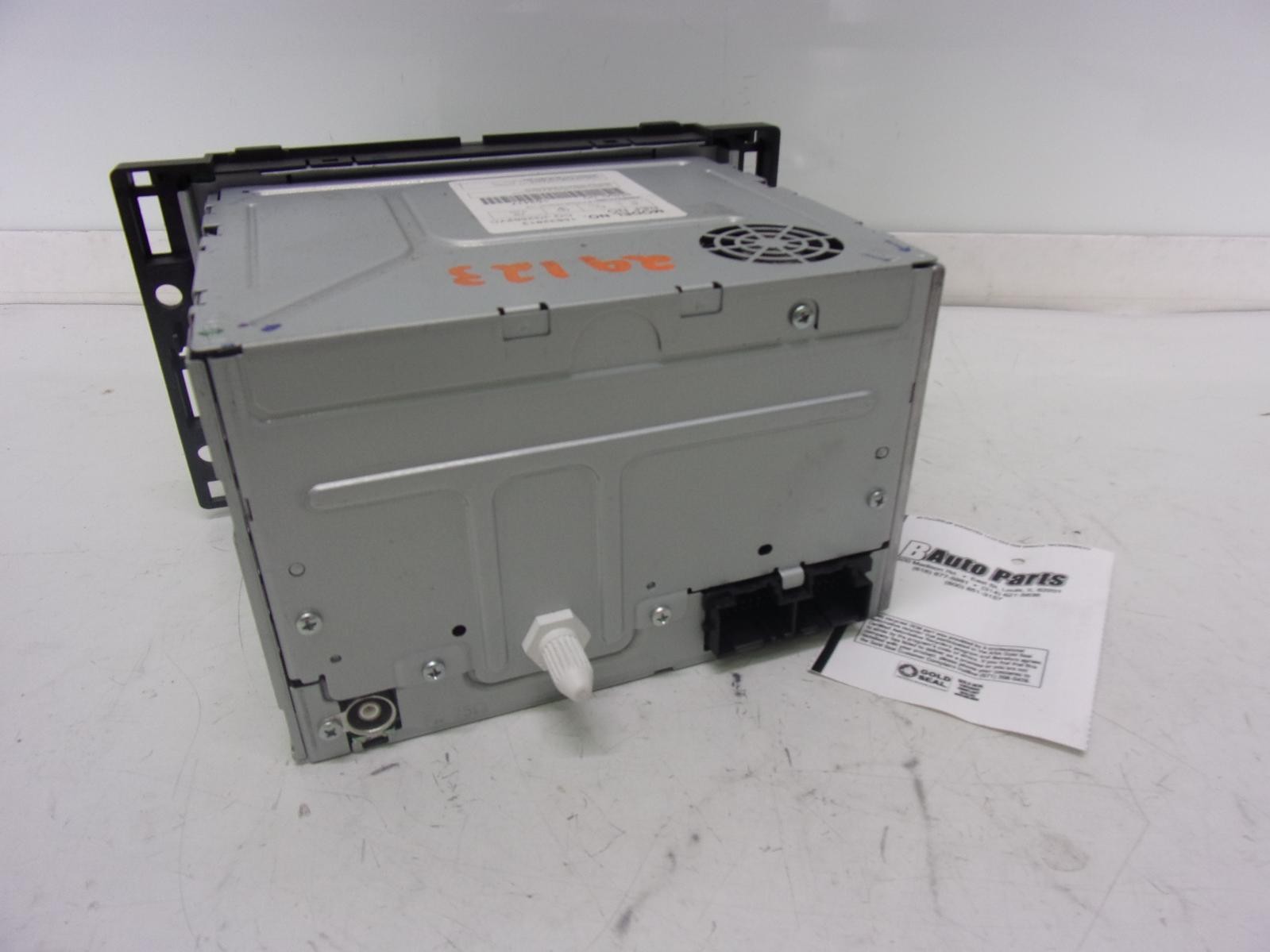 Used Radio Audio fits: 2006 Chevrolet Hhr Grade A