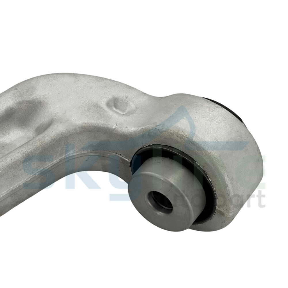 Lower Left & Right Control Arms For 2017-22 Maserati Levante 670102479 670102478