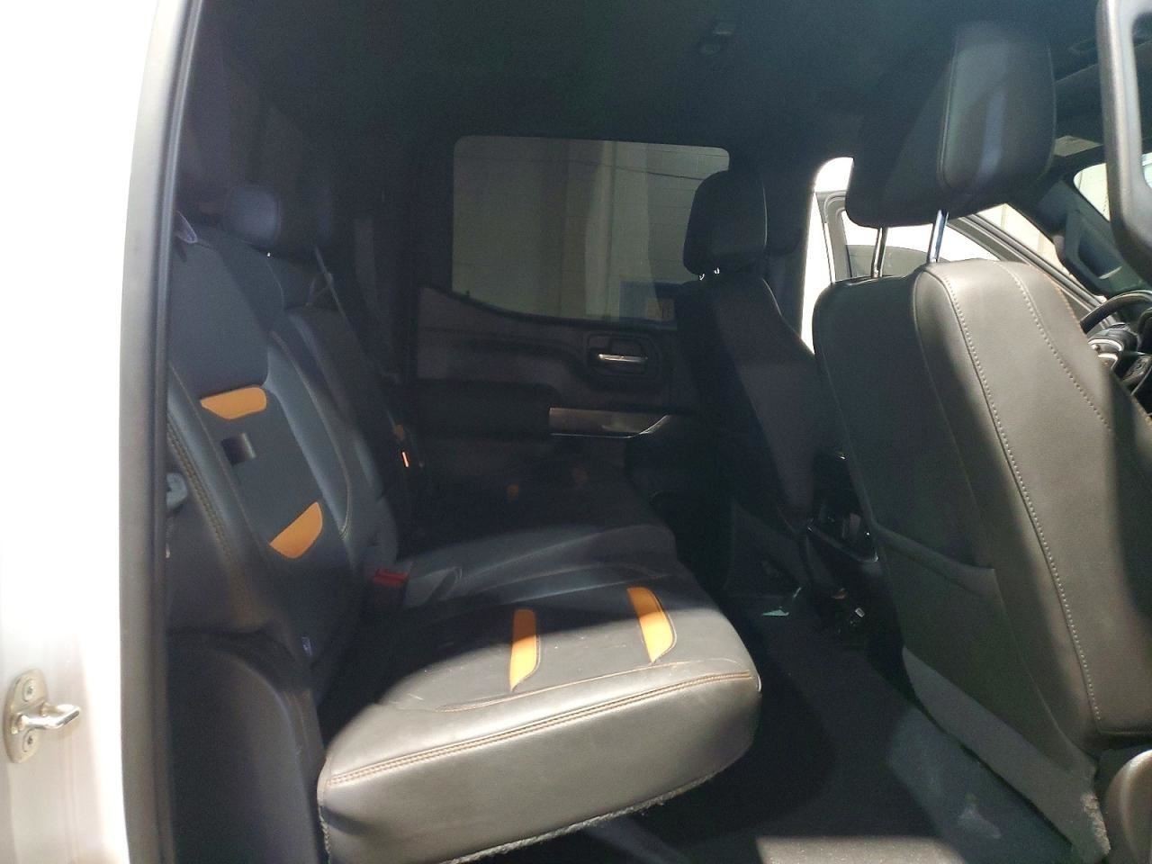 (LOCAL PICKUP ONLY) Driver Left Front Door Crew Cab Fits 19-25 SIERRA 1500 PICKU
