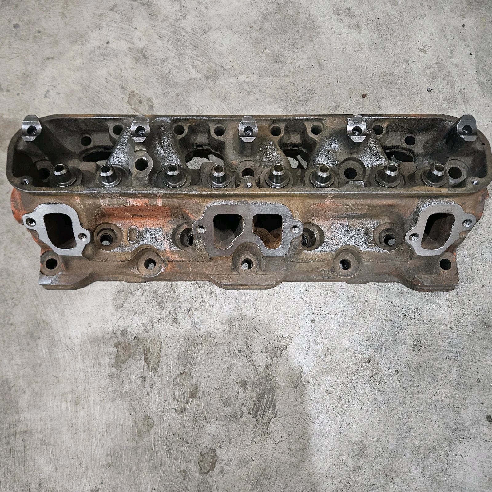 Chrysler Mopar 340 360 O Head Date Code 11/07/69. Cast # 3418915 2.02in. 1.60ex.