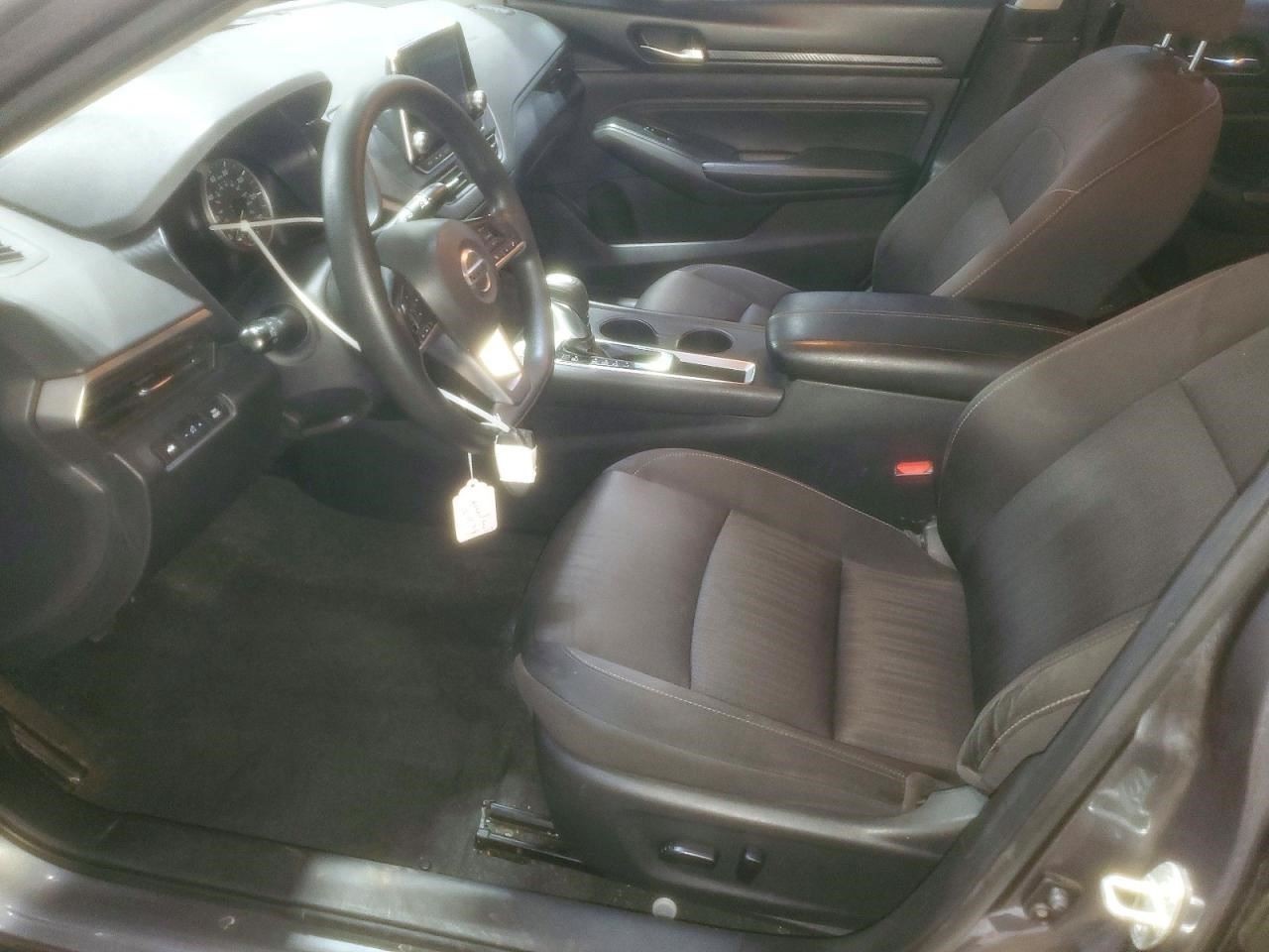 (LOCAL PICKUP ONLY) Driver Left Front Door Without Acoustic Glass Fits 19-21 ALT