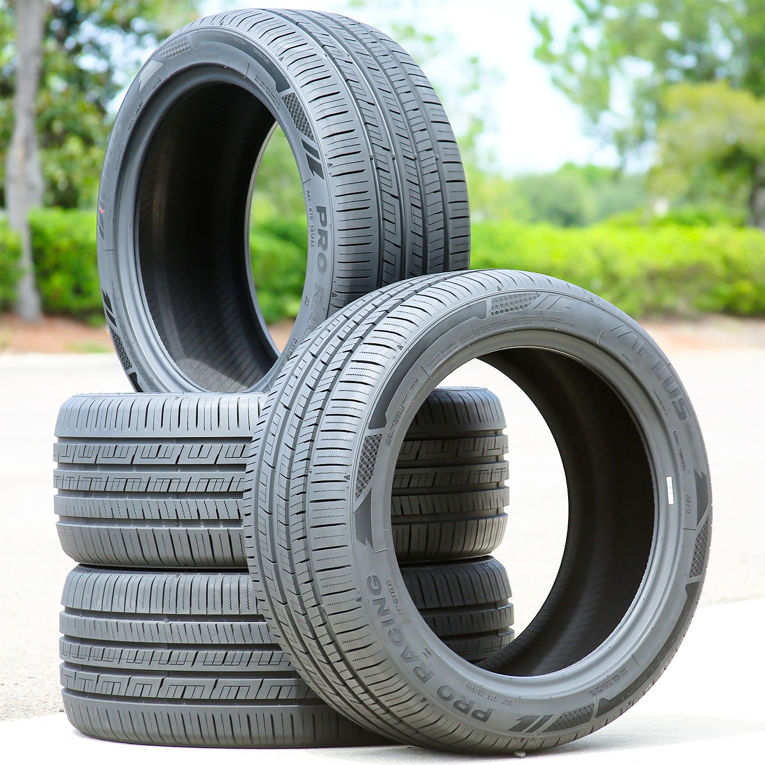 4 Tires Aplus PRO Racing 215/40ZR18 89W XL