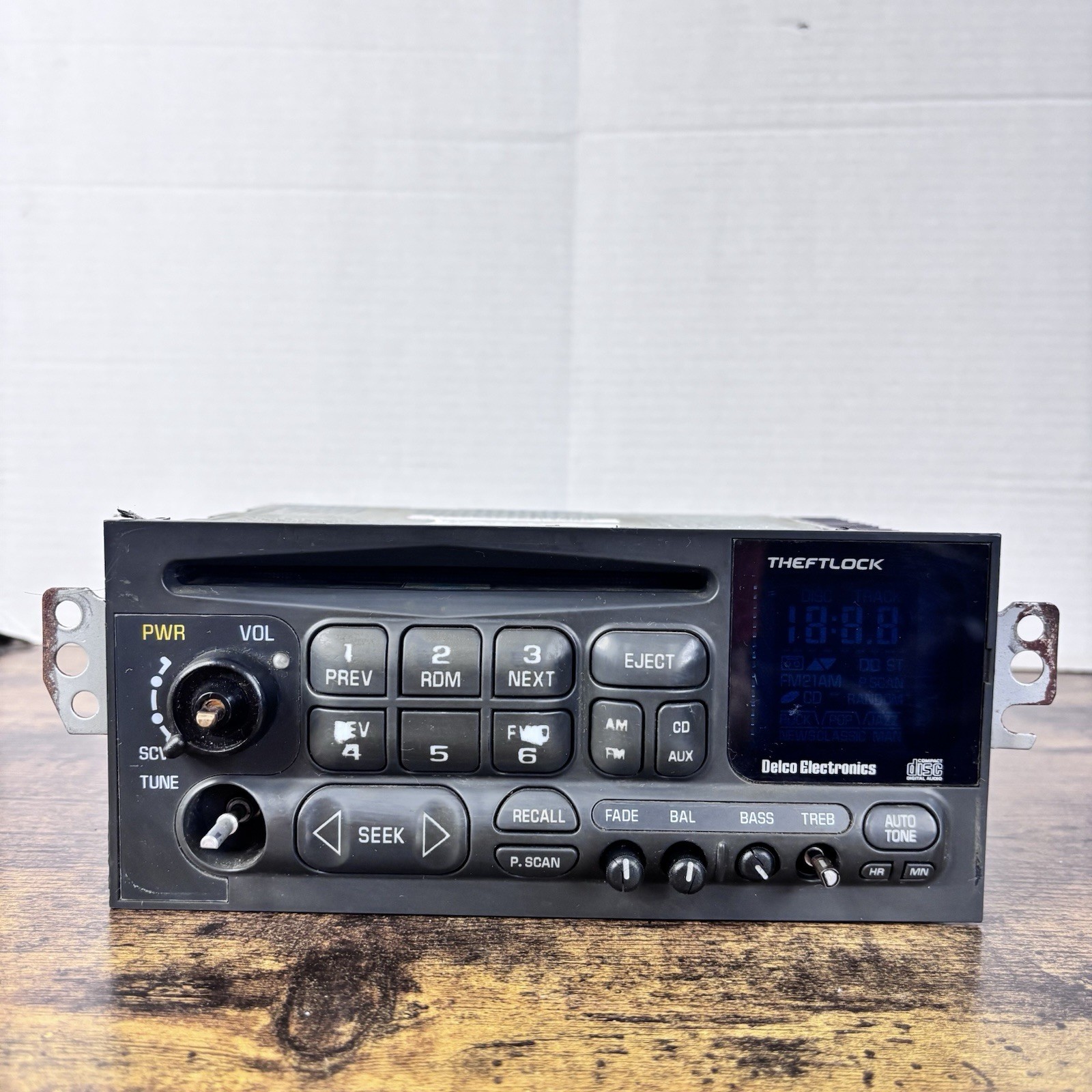 DELCO GM CHEVY AM/FM/CD RADIO “Model 16194491 98-01 Chevy S10, Camaro, Blazer