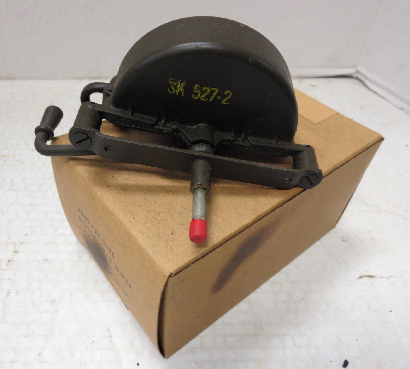 Vintage Willys Military Jeep M38A1 Vacuum Windshield Wiper Motor NOS
