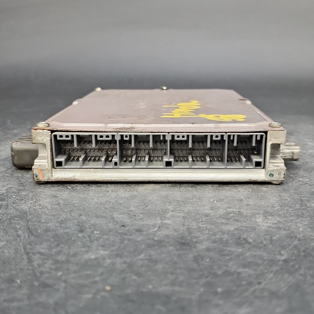 OEM 98 Engine Computer At ECM PCM ECU 37820-P2P-A84 Used