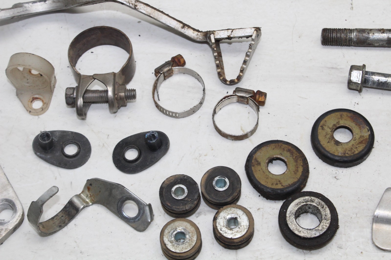 09-10 KAWASAKI KLX250SF PARTS & HARDWARE LOT