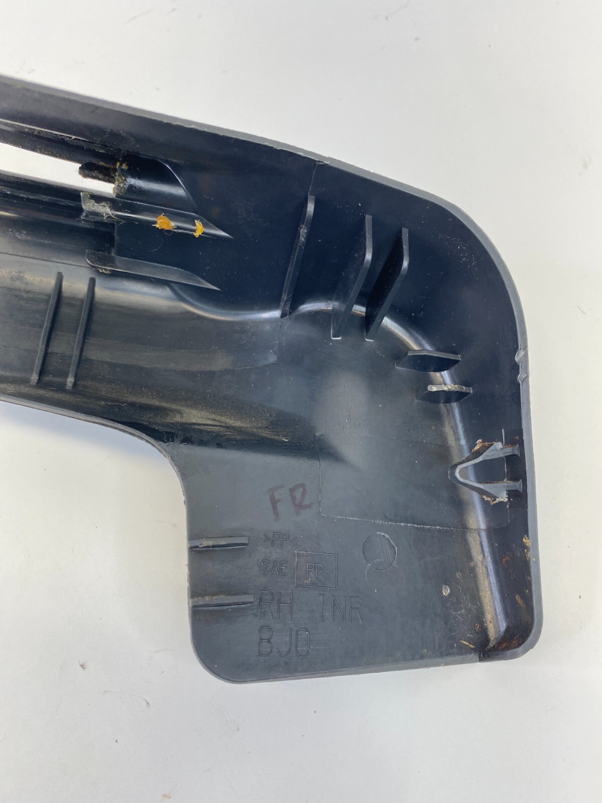 2004-2008 NISSAN MAXIMA RIGHT PASSENGER SEAT INNER SIDE TRACK CAP COVER TRIM OEM