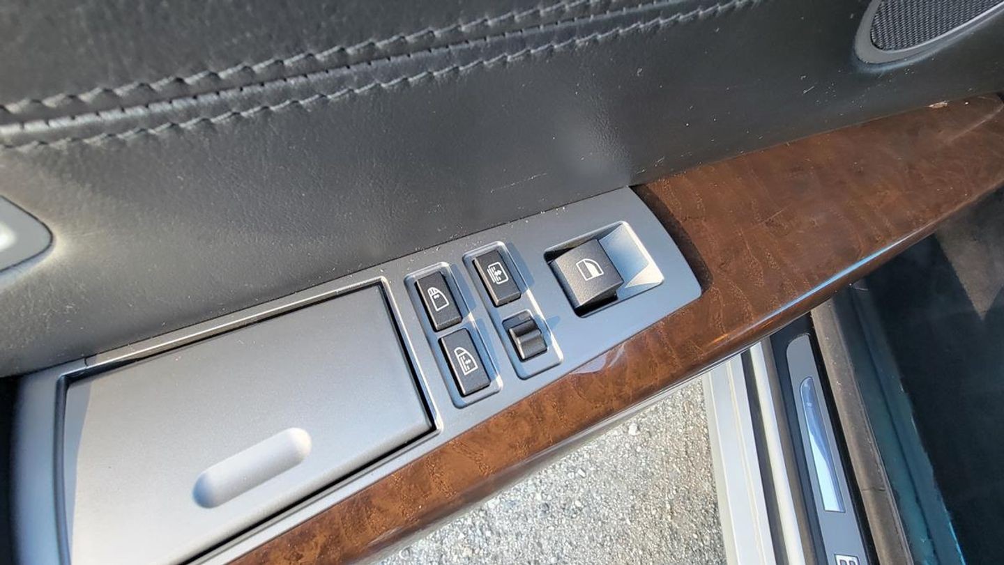 2006 BMW 750Li