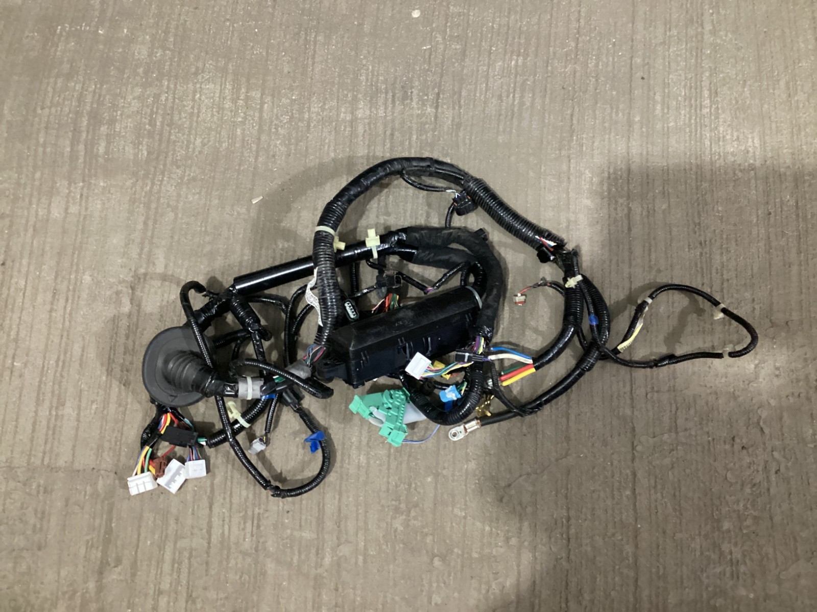 2018-2024 Honda Odyssey Engine Bay Wire Harness OEM
